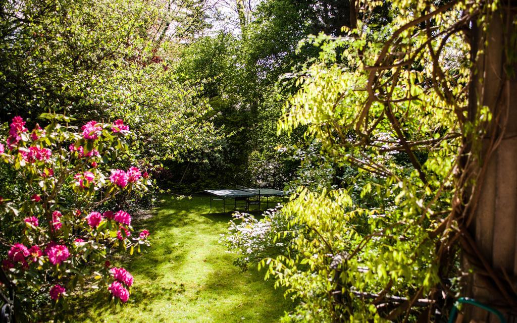Guest House La Maison Chantecler Uccle Экстерьер фото