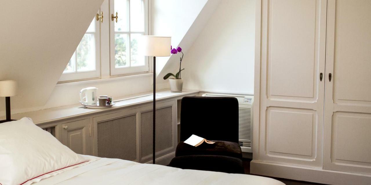 Guest House La Maison Chantecler Uccle Экстерьер фото
